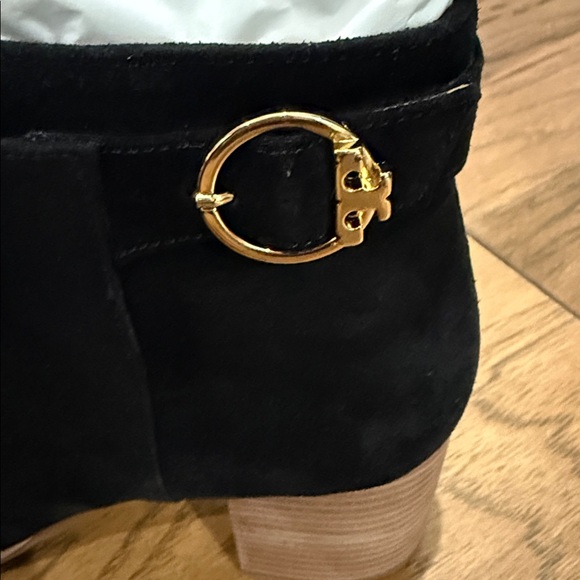 Sofia 65mm Suede Bootie in Black. Worn a few times looks brand new - Picture 5 of 6